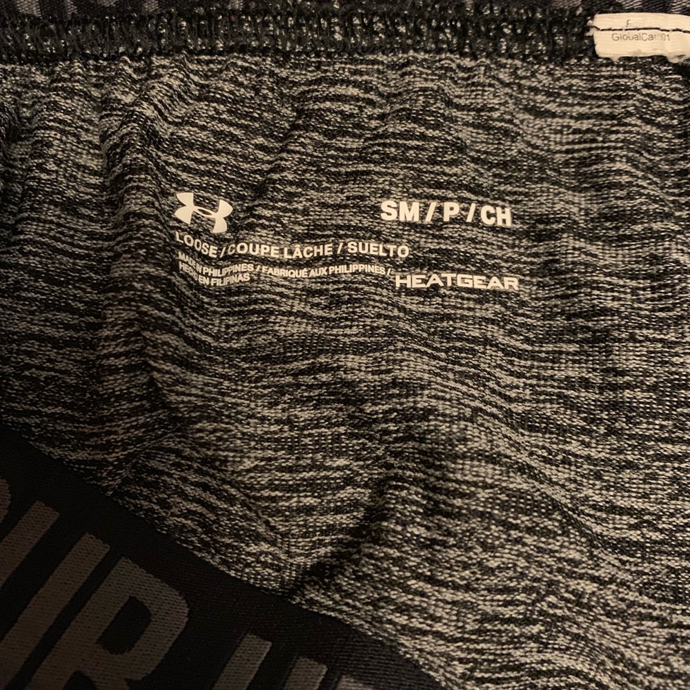 Small under Armour sweatpant joggers
